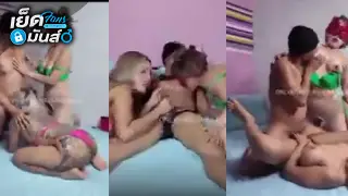 คลิปหลุดใหม่ล่าสุด ลุงชัยเจ๊ติ๊ก xxx ลุงแก่แต่ควยยังแข็งควบ2รุมกระหน่ำเย็ดลุงชัยอย่างดุเจ๊ติ๊กสาวใหญ่ลายล้นตูดสาวอวบขึ้นขย่มควยอย่างเสียวสุดใจรุมกระหน่ำลุงชัยควยแทบหัก